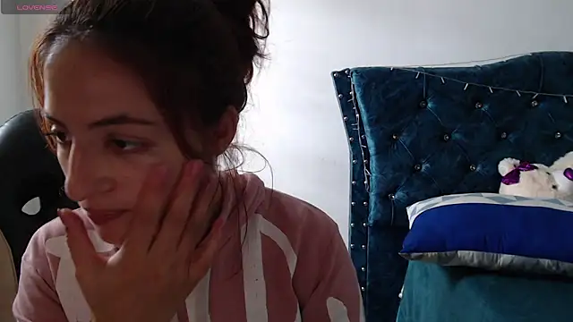 Kate lorens9 online show from 17, 3, 2025