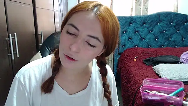 Kate lorens9 online show from 12, 9, 2025