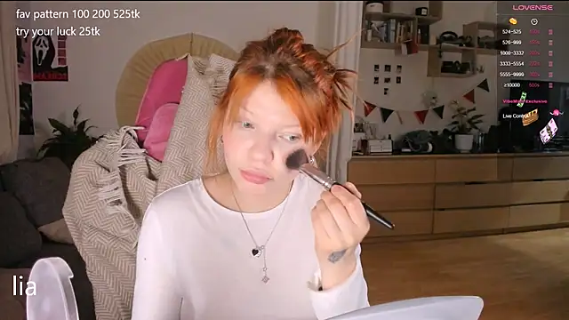 lil lia online show from 14, 11, 2025