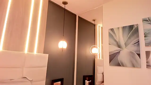 Snapshot of Miah_gomez_ chatting on 11, 1, 2025 Miah gomez online show from 11, 1, 2025