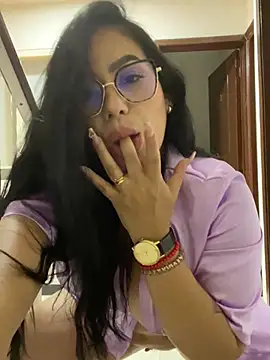 Snapshot of Miah_gomez_ chatting on 7, 2, 2025 Miah gomez online show from 7, 2, 2025