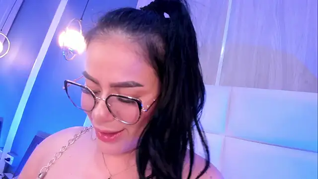 Snapshot of Miah_gomez_ chatting on 19, 3, 2025 Miah gomez online show from 19, 3, 2025