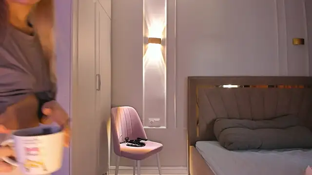 heemia online show from 18, 4, 2026