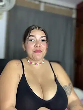 Snapshot of Michellesexxy chatting on 10, 12, 2024 Michellesexxy online show from 10, 12, 2024