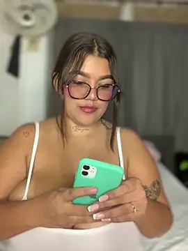 Snapshot of Michellesexxy chatting on 25, 1, 2025 Michellesexxy online show from 25, 1, 2025