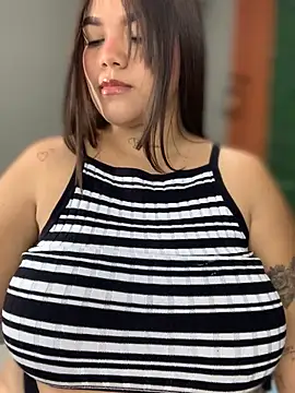 Snapshot of Michellesexxy chatting on 22, 2, 2025 Michellesexxy online show from 22, 2, 2025