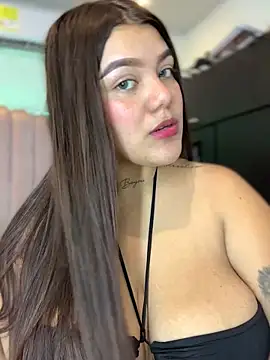 Snapshot of Michellesexxy chatting on 13, 11, 2025 Michellesexxy online show from 13, 11, 2025