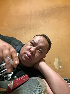 punk0805 online show from 10, 10, 2025