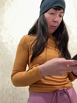 eveangelll online show from 28, 2, 2025