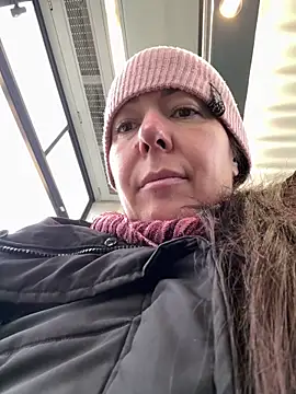 eveangelll online show from 1, 3, 2026