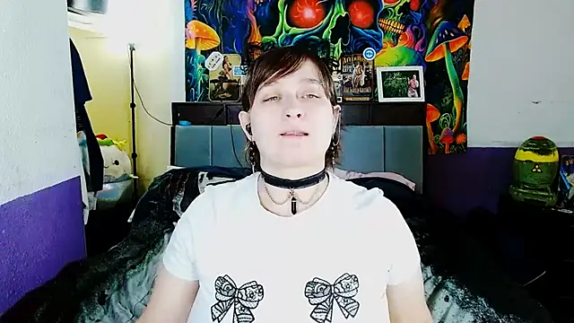 Snapshot of Chloenightmare chatting on 22, 4, 2026 Chloenightmare online show from 22, 4, 2026