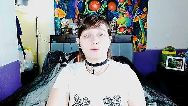 Snapshot of Chloenightmare chatting on 23, 4, 2026 Chloenightmare online show from 23, 4, 2026
