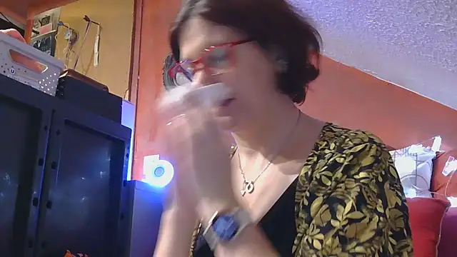 Snapshot of lanax chatting on 13, 11, 2025 lanax online show from 13, 11, 2025