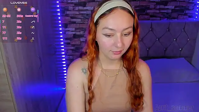 Snapshot of April_sommer1 chatting on 28, 2, 2025 April sommer1 online show from 28, 2, 2025