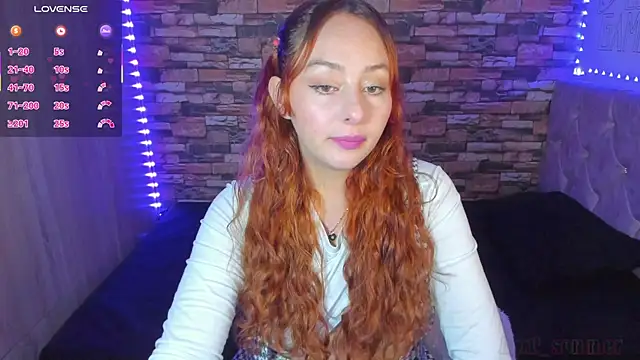 Snapshot of April_sommer1 chatting on 14, 3, 2025 April sommer1 online show from 14, 3, 2025