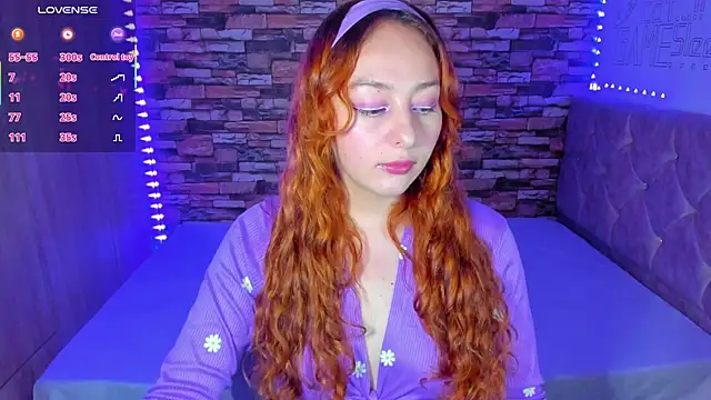 Snapshot of April_sommer1 chatting on 19, 3, 2025 April sommer1 online show from 19, 3, 2025