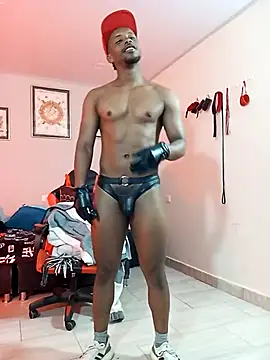 AlejoKhalifa  online show from 16, 10, 2025