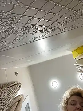 Yourdirtybitch online show from 28, 1, 2025