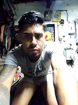 Snapshot of pene_latinoriico chatting on 18, 10, 2025 pene latinoriico online show from 18, 10, 2025