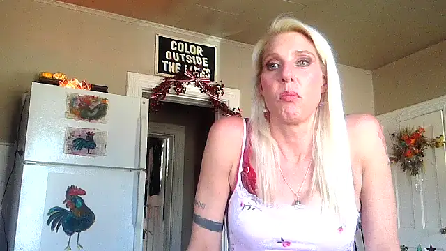 Glamazonx online show from 18, 11, 2025