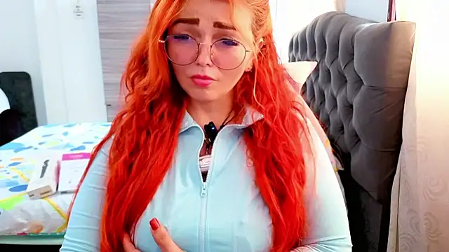 Alexatexa2929 online show from 10, 2, 2026