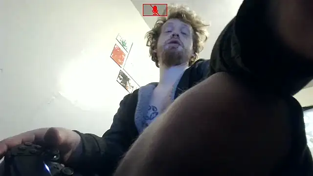 Thehotfoxxh online show from 13, 3, 2026