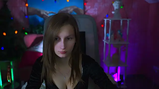 Snapshot of EllaHorton chatting on 3, 1, 2025 EllaHorton online show from 3, 1, 2025