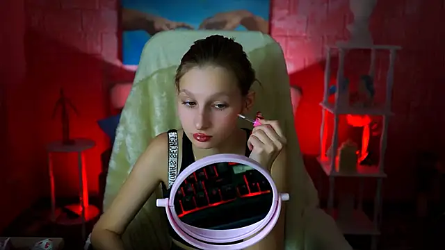 Snapshot of EllaHorton chatting on 27, 1, 2025 EllaHorton online show from 27, 1, 2025