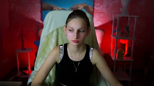 Snapshot of EllaHorton chatting on 27, 1, 2025 EllaHorton online show from 27, 1, 2025