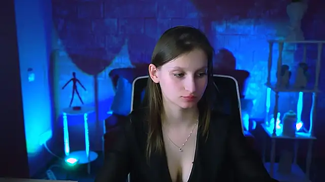 Snapshot of EllaHorton chatting on 21, 2, 2025 EllaHorton online show from 21, 2, 2025