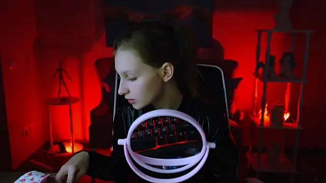 Snapshot of EllaHorton chatting on 23, 2, 2025 EllaHorton online show from 23, 2, 2025