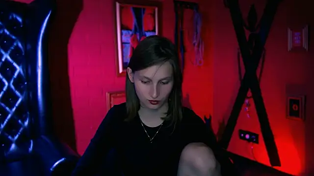 Snapshot of EllaHorton chatting on 11, 9, 2025 EllaHorton online show from 11, 9, 2025