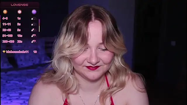 Snapshot of sensual_girrrl chatting on 22, 7, 2026 sensual girrrl online show from 22, 7, 2026