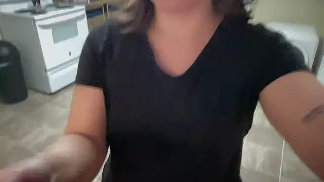 sexylilly69 online show from 4, 3, 2025