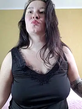 AlexaLexie online show from 26, 9, 2025