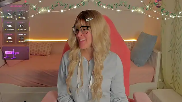 estivalae online show from 15, 12, 2025