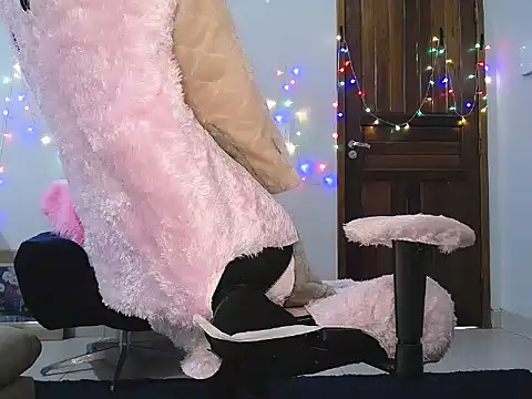 Snapshot of Irresistible24 chatting on 16, 3, 2025 Irresistible24 online show from 16, 3, 2025