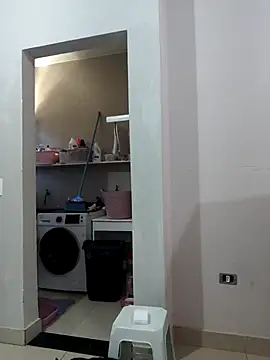 Snapshot of Irresistible24 chatting on 20, 11, 2025 Irresistible24 online show from 20, 11, 2025