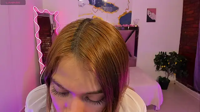 Snapshot of Jenner_tay chatting on 1, 7, 2026 Jenner tay online show from 1, 7, 2026