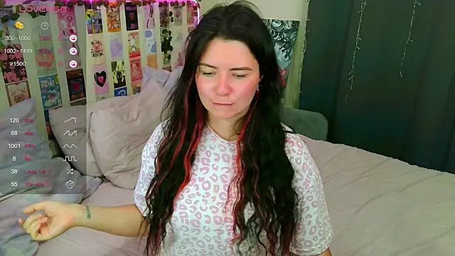 Snapshot of ss-katekisa-ss chatting on 4, 11, 2025 ss-katekisa-ss online show from 4, 11, 2025