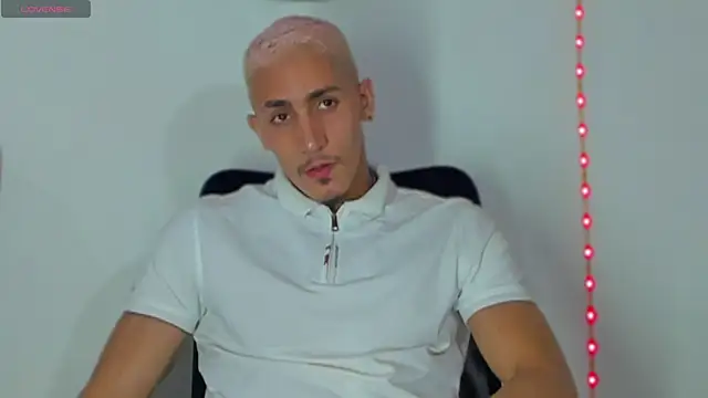 MikeRoss7777 online show from 17, 2, 2025