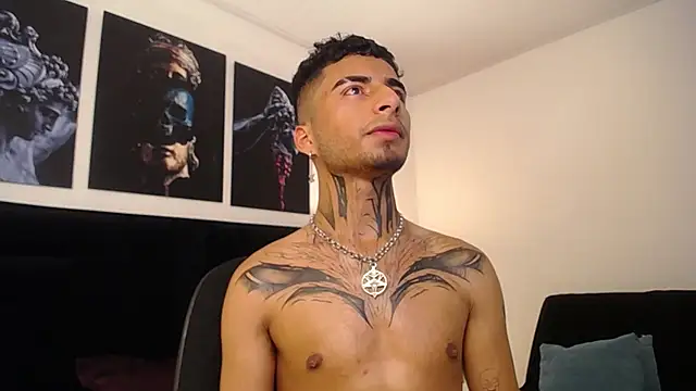 Snapshot of JuanCamiilo_66 chatting on 7, 1, 2025 JuanCamiilo 66 online show from 7, 1, 2025