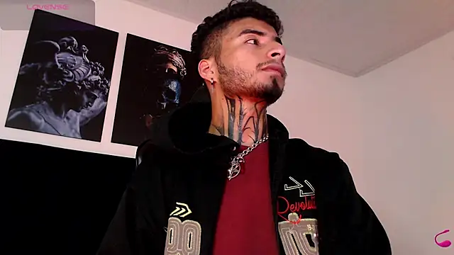 Snapshot of JuanCamiilo_66 chatting on 23, 2, 2025 JuanCamiilo 66 online show from 23, 2, 2025