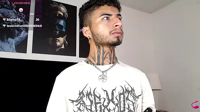 Snapshot of JuanCamiilo_66 chatting on 23, 2, 2025 JuanCamiilo 66 online show from 23, 2, 2025