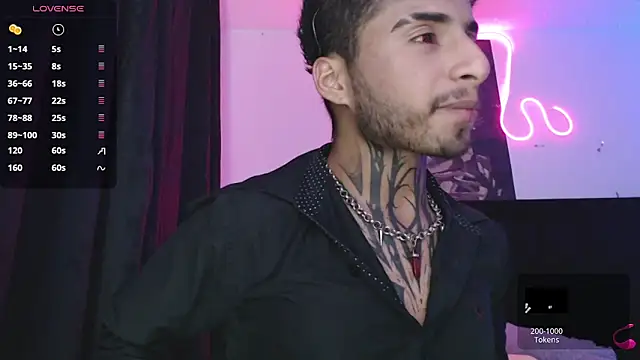 Snapshot of JuanCamiilo_66 chatting on 22, 9, 2025 JuanCamiilo 66 online show from 22, 9, 2025