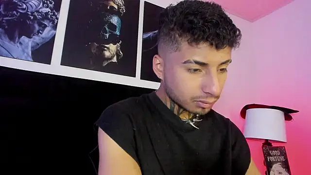 Snapshot of JuanCamiilo_66 chatting on 24, 10, 2025 JuanCamiilo 66 online show from 24, 10, 2025