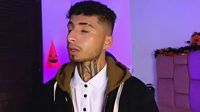 Snapshot of JuanCamiilo_66 chatting on 28, 10, 2025 JuanCamiilo 66 online show from 28, 10, 2025