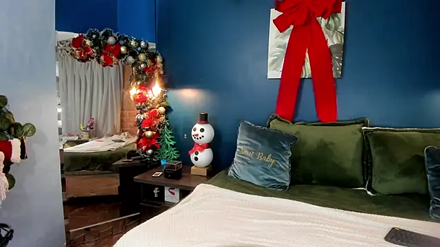 Melody bonnie online show from 10, 12, 2024