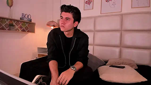 ZukyXYakihiro89 online show from 31, 1, 2025