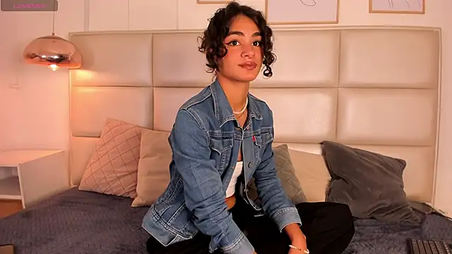 ZukyXYakihiro89 online show from 12, 2, 2025